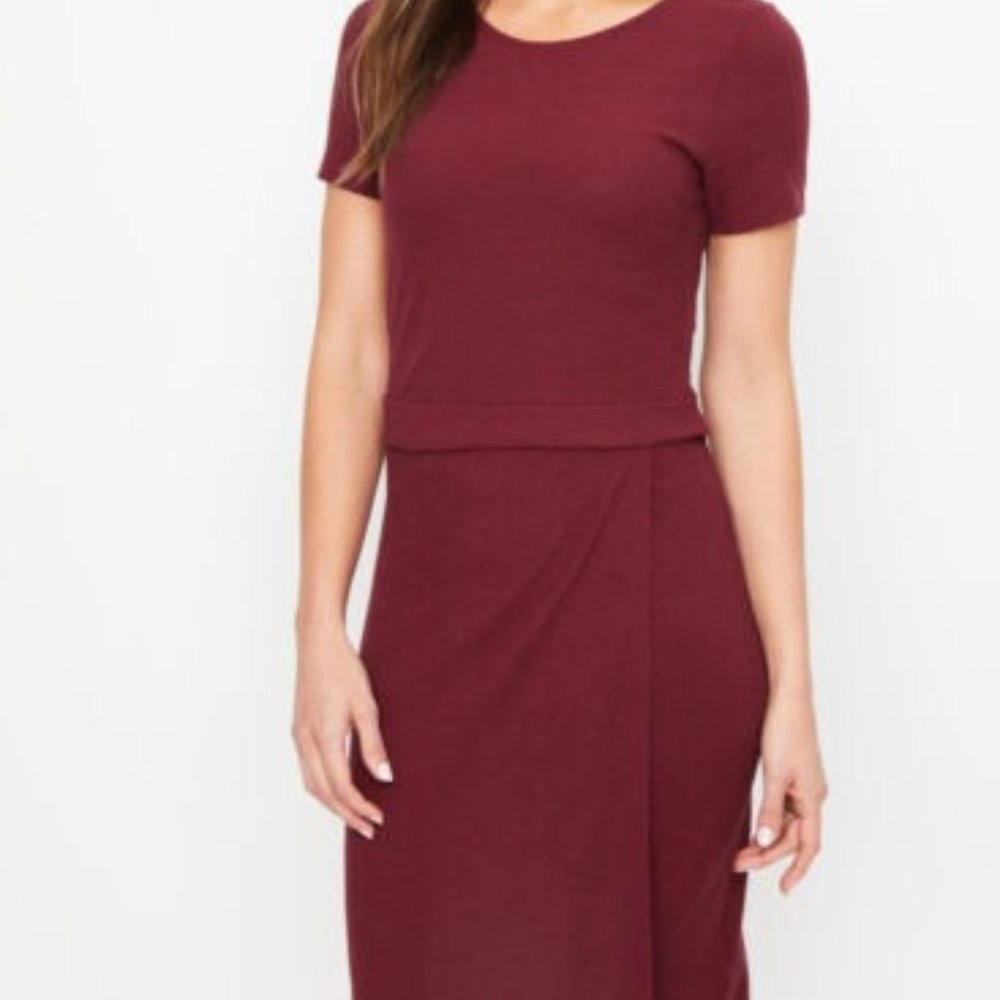 A Pea in the Pod Maroon red Maternity Nursing Dress